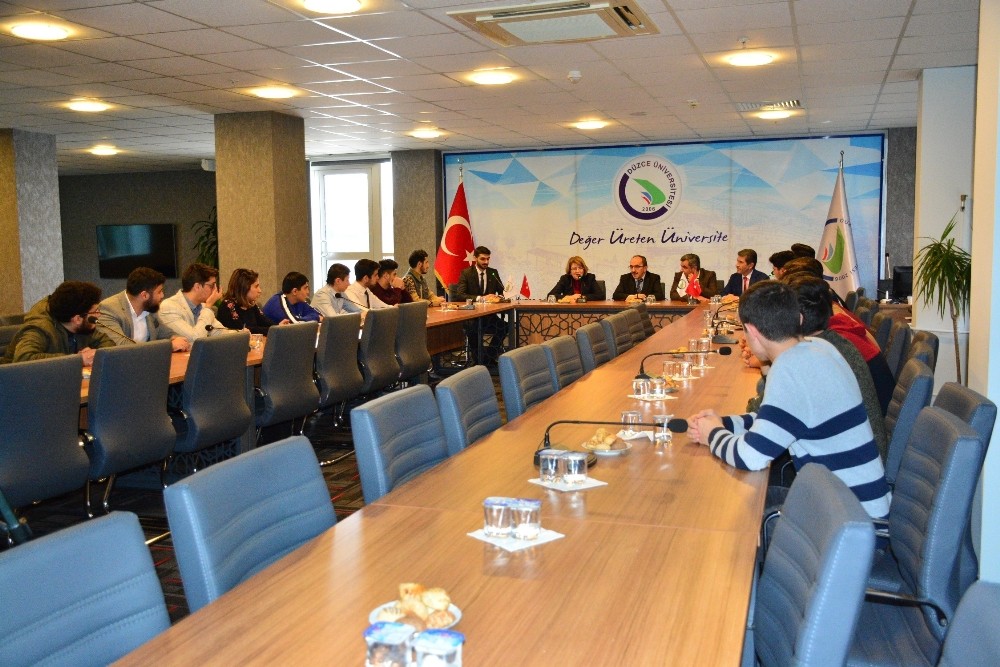 Üniversitede Dünya Azerbaycanlılar Dayanışma Günü kutlandı 