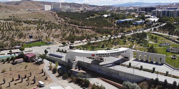 Üniversitede feci ölüm! Cesedi ağaçlık alanda bulundu