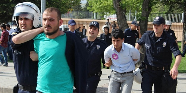 Üniversitede HDP-MHP gerginliği