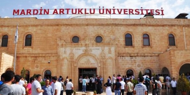 Üniversitede yolsuzluk operasyonu: 68 gözaltı!