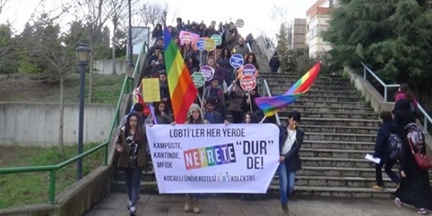 Üniversiteler sapkın işgalinde