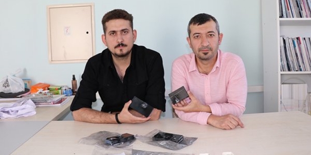 Üniversiteli gençler 'hafif kurşun geçirmez zırh' yaptı!