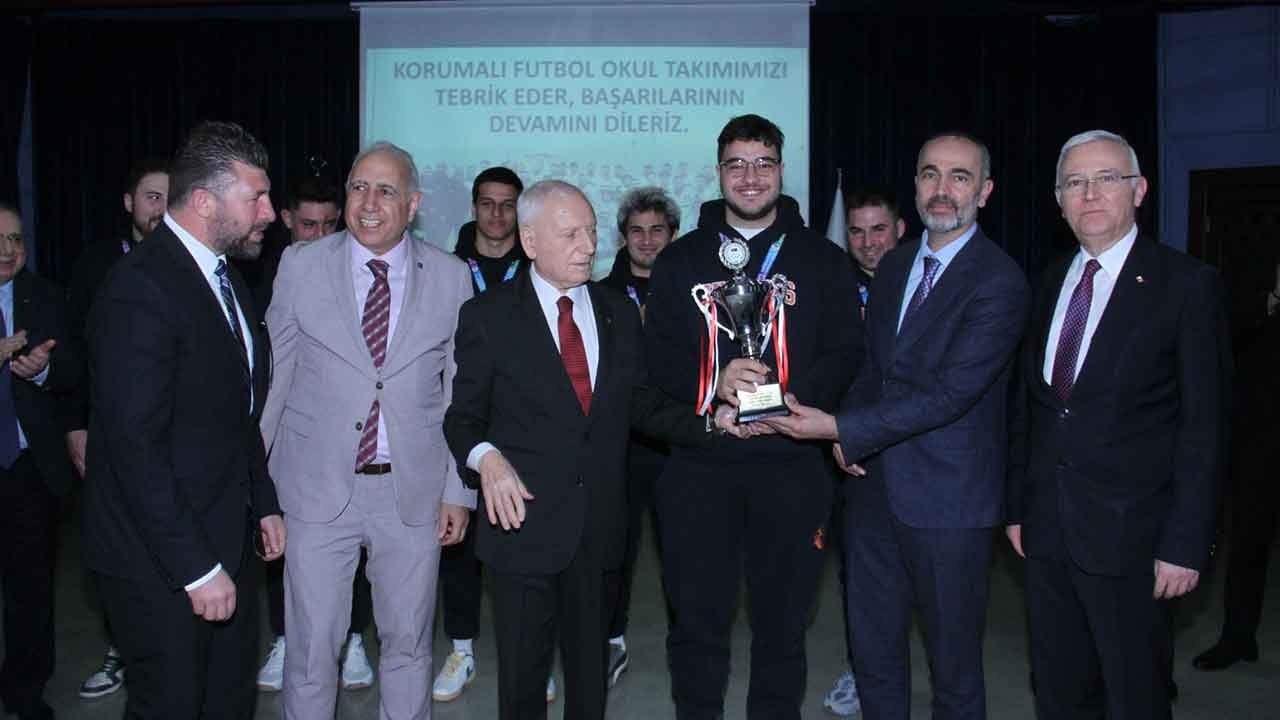 Üniversiteli sporculara büyük müjde! Haberal burs oranlarını artırdı