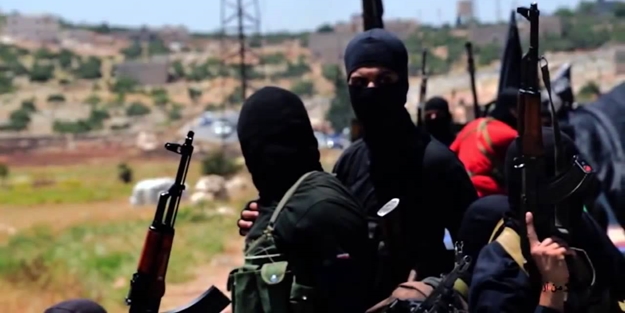 Diploma insanın cehlini alsada, Hamurunda varsa eşeklik; baki kalır.