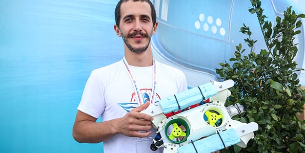 Üniversiteliler yerli 'su altı drone'u yaptı