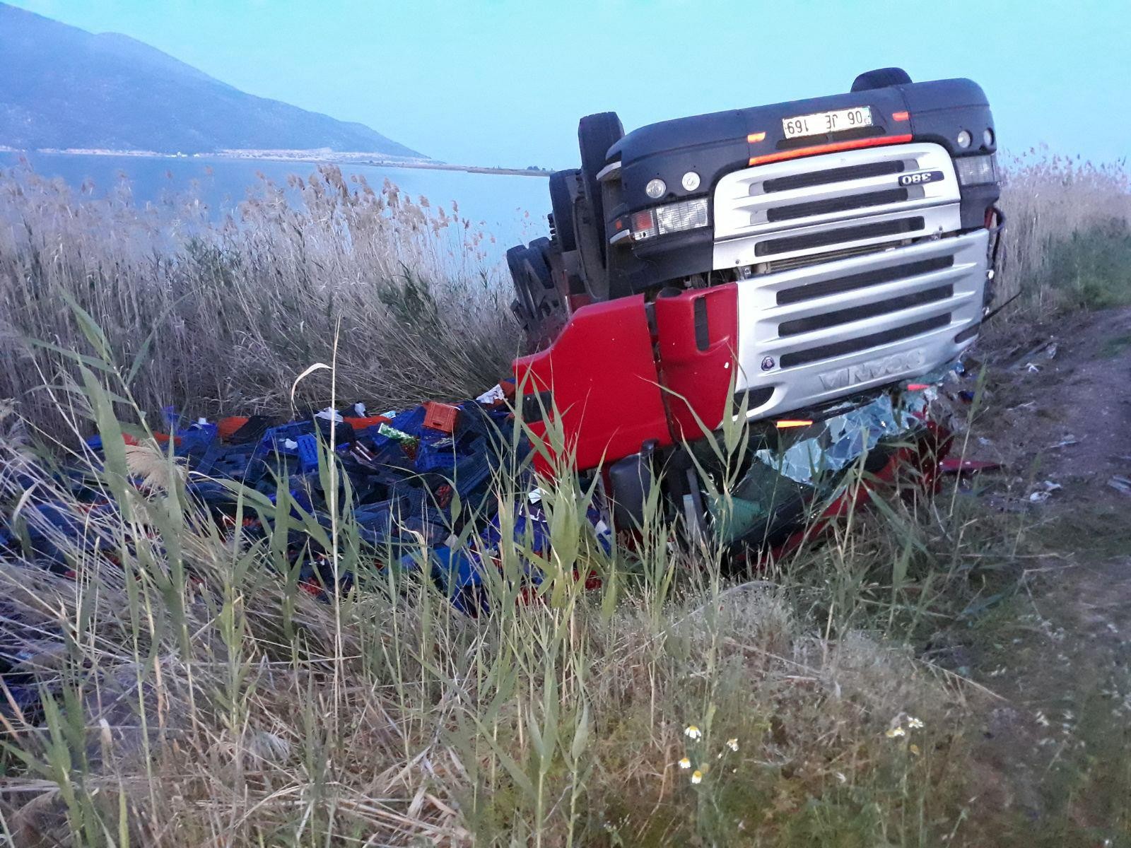 Üniversitelilerin otostop macerası acı bitti