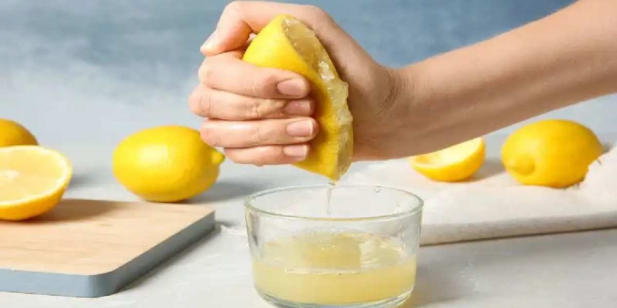 Ünlü aşçılar, esnaf lokantaları bu yöntemi uyguluyormuş! İşte limonun suyunu dere gibi akıtan o yöntem! Daha fazla su çıkıyor