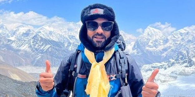 Ünlü dağcı Everest zirvesi yakınında ölü bulundu