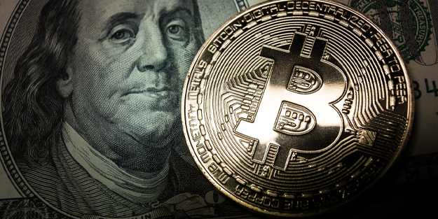 Ünlü ekonomi yazarı uyardı: Dolara güven sıfırlanacak, Bitcoin 500 bin dolar olacak!