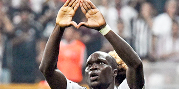 Ünlü futbolcu Aboubakar ile ilgili beklenmedik transfer! Beşiktaş’ta ortalık her an karışabilir... Yeni gelişmeyi o kararı duyurdular