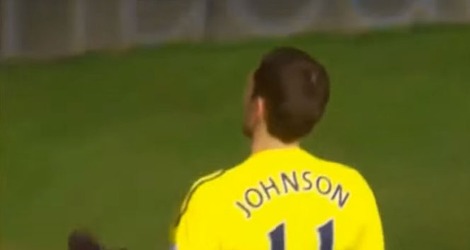 Ünlü futbolcu çocuk tacizinden tutuklandı