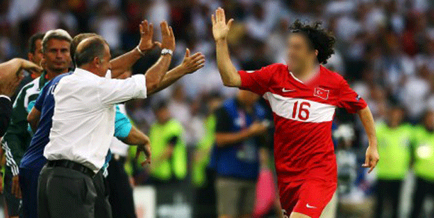 Ünlü futbolcu itirafçı oldu… Tüm bildiklerini tek tek anlattı