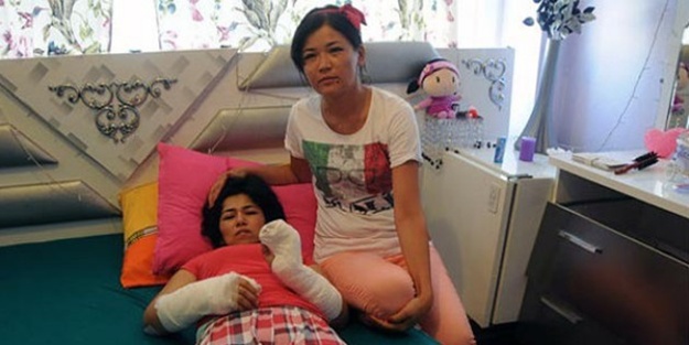 Ünlü işadamı, genç bakıcıyı hastanelik etti