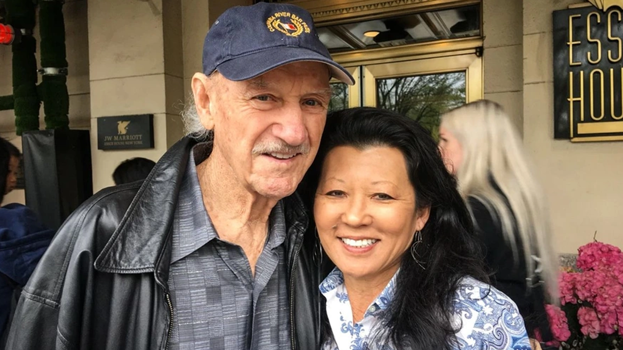 Ünlü oyuncu bir hafta eşinin cesediyle yaşadı!