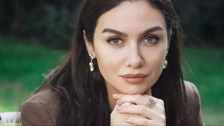 Ünlü oyuncu Birce Akalay’dan akıl almaz 