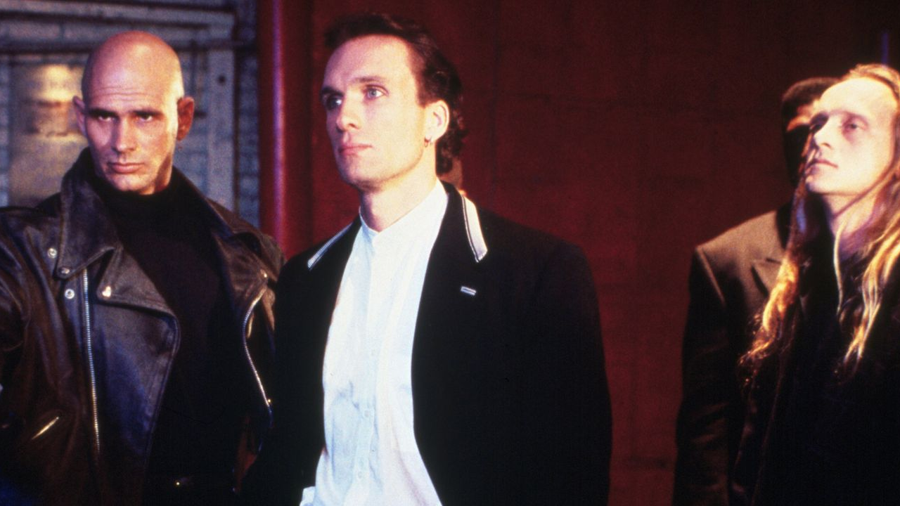 Ünlü oyuncu evinde ölü bulundu!