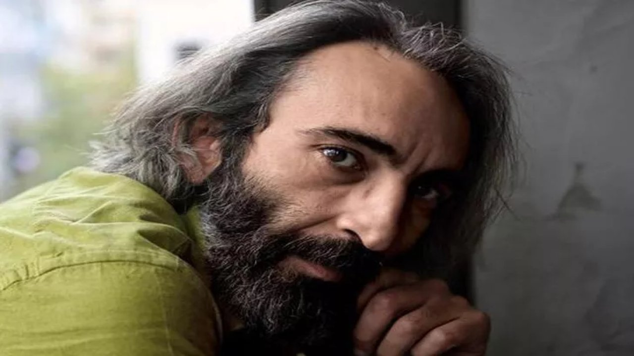 Ünlü oyuncu Fırat Tanış'tan şok itiraf! Ha bu da laikçilere kapak olsun
