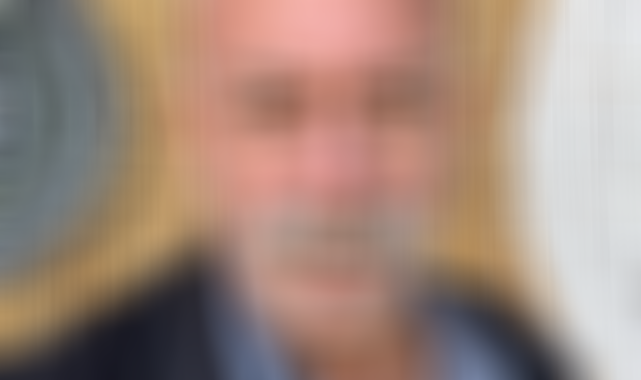 Ünlü oyuncu siyasete atıldı! O partiden belediye başkanı olmak için kolları sıvadı! Herkes şaşkın