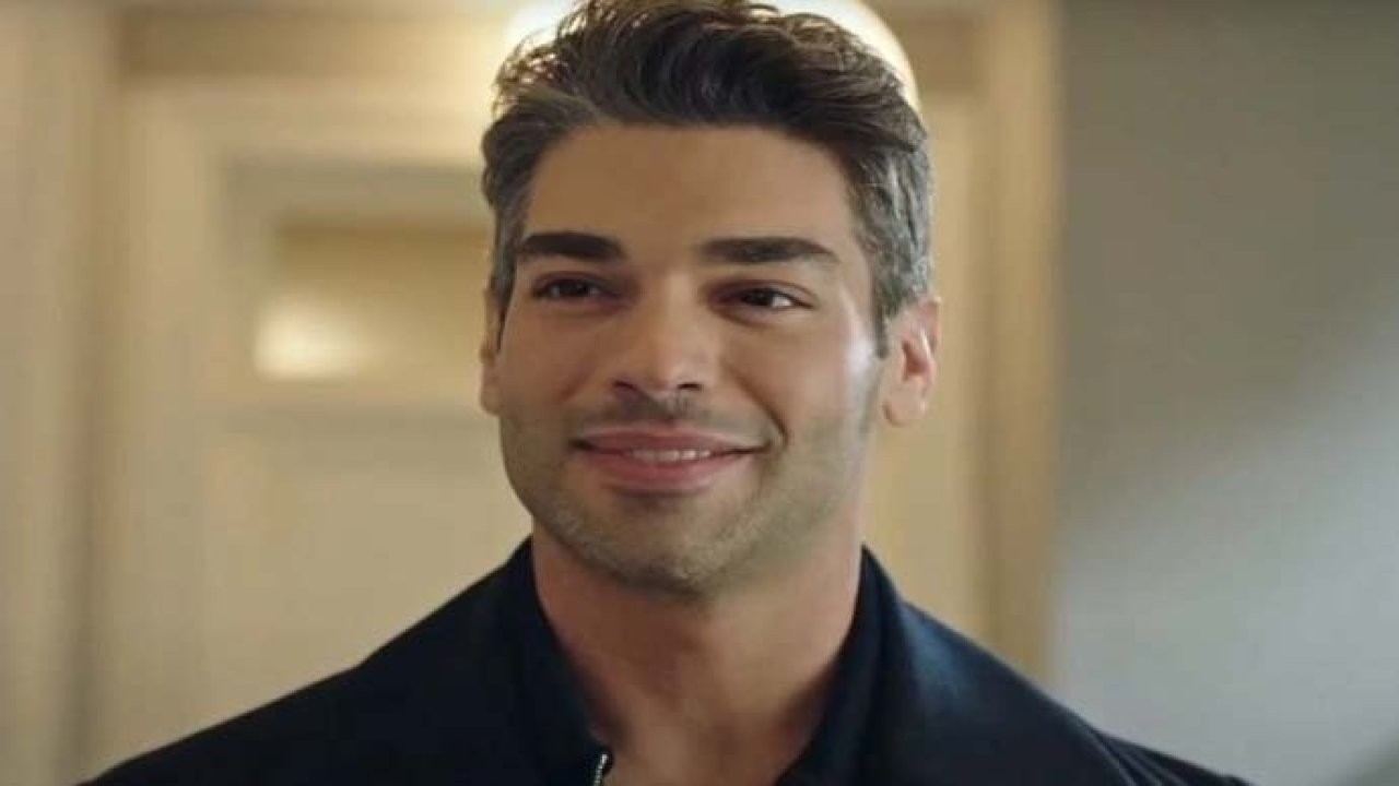 Ünlü oyuncu Şükrü Özyıldız'dan üzücü haber