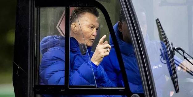 Ünlü teknik adam sakatlandı