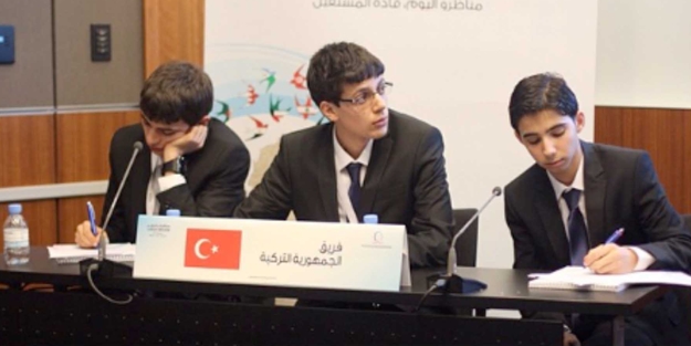 İMAM HATİP OKULUNDAN ULUSLARARASI BAŞARI