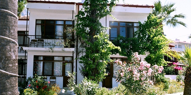 Unvan fark etmiyor, artık herkese ücretli