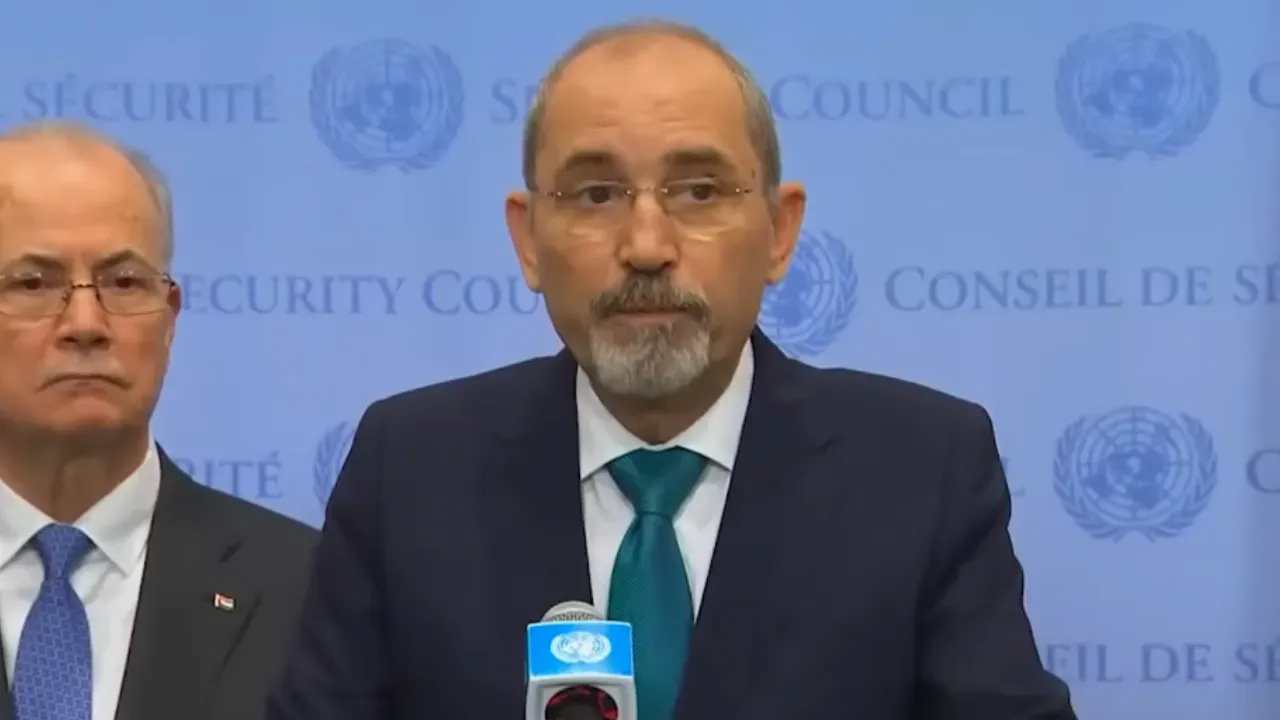 Ürdün Dışişleri Bakanı: "Hepimiz İsrail'in güvenliğini garanti altına almaya hazırız"