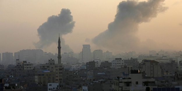 Gazze'ye havadan yardım ulaştırdılar!