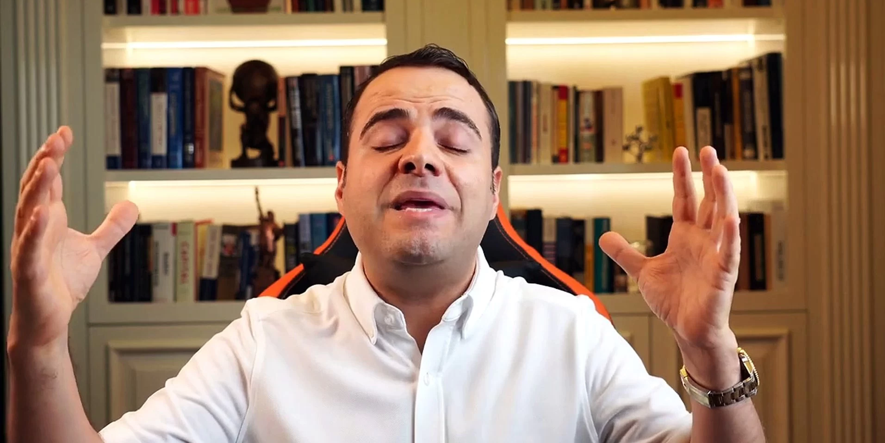 Urfalı bir aşiretin mensubu olan Özgür Demirtaş’tan, muhalif belediye başkanına tehdit!