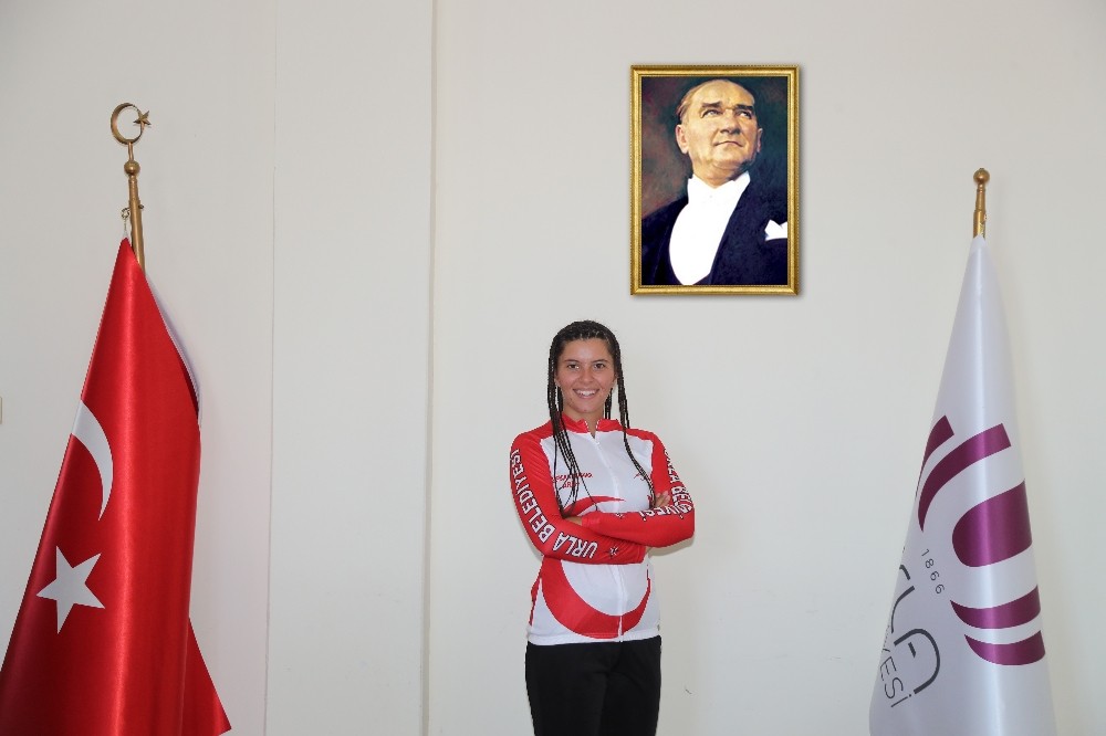 Urlalı sporcu ’Dünya Şampiyonası’ yolcusu 