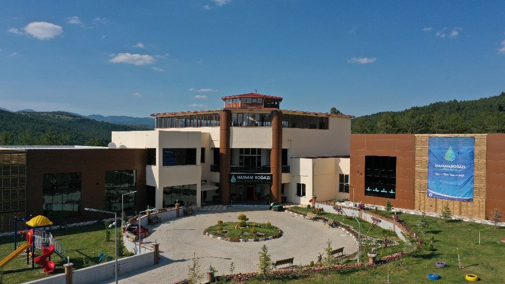 Uşak’ın en ünlü termal tesisi, yeniden ziyaretçilerini ağırlayacak 