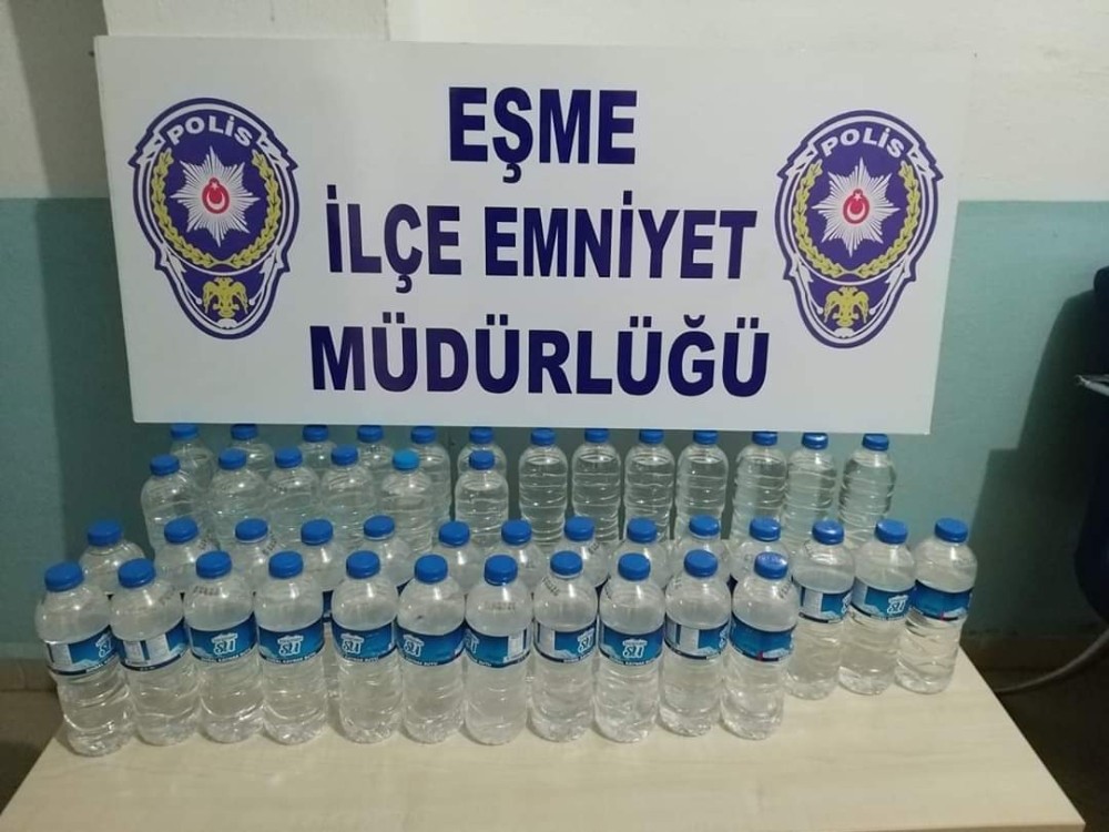 Uşak’ta 22 litre sahte içki ele geçirildi 