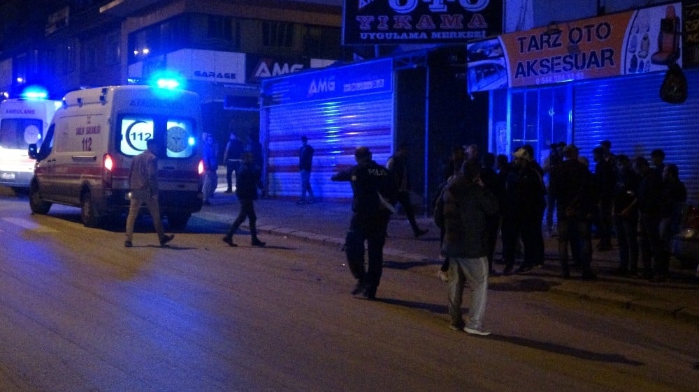 Uşak’ta silahlı kavga: 1 yaralı 