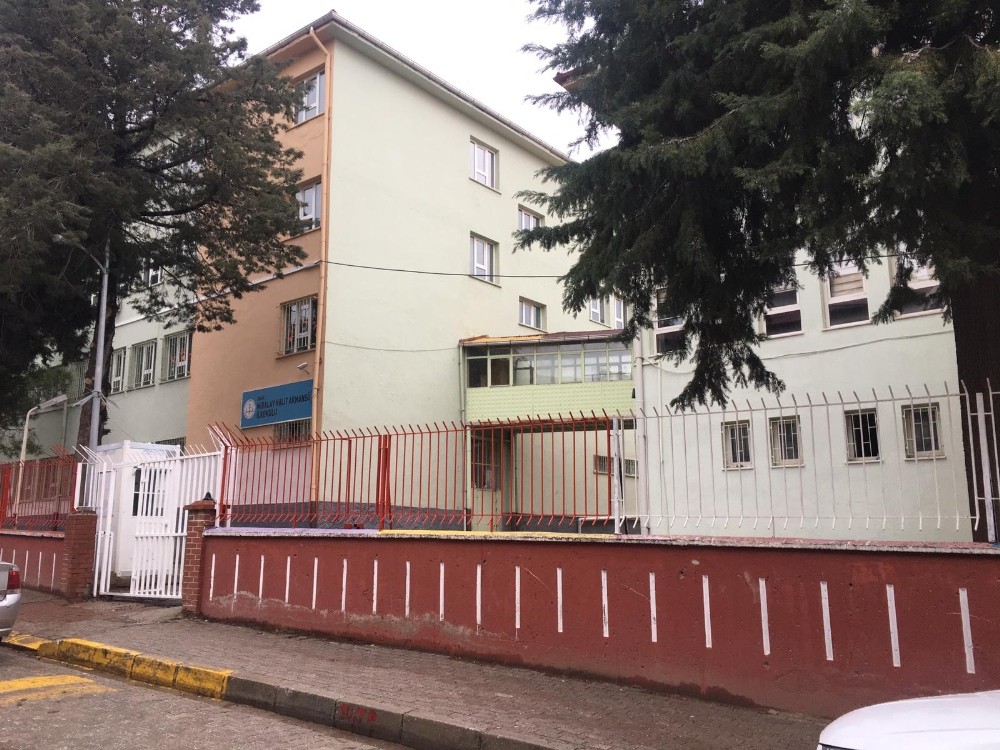 Uşak’ta sınıf öğretmeninin 6 ilkokul öğrencisini taciz ettiği iddiası 