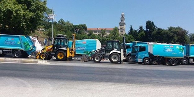 Üsküdar Belediyesi ordu çıkışlarını kapattı!
