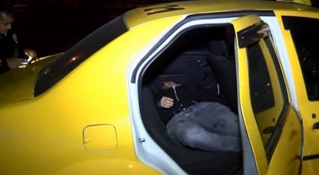 Üsküdar'da kaza: 3 polis yaralı