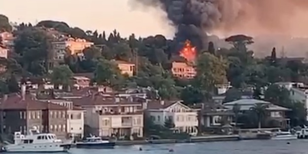 Üsküdar'da yangın