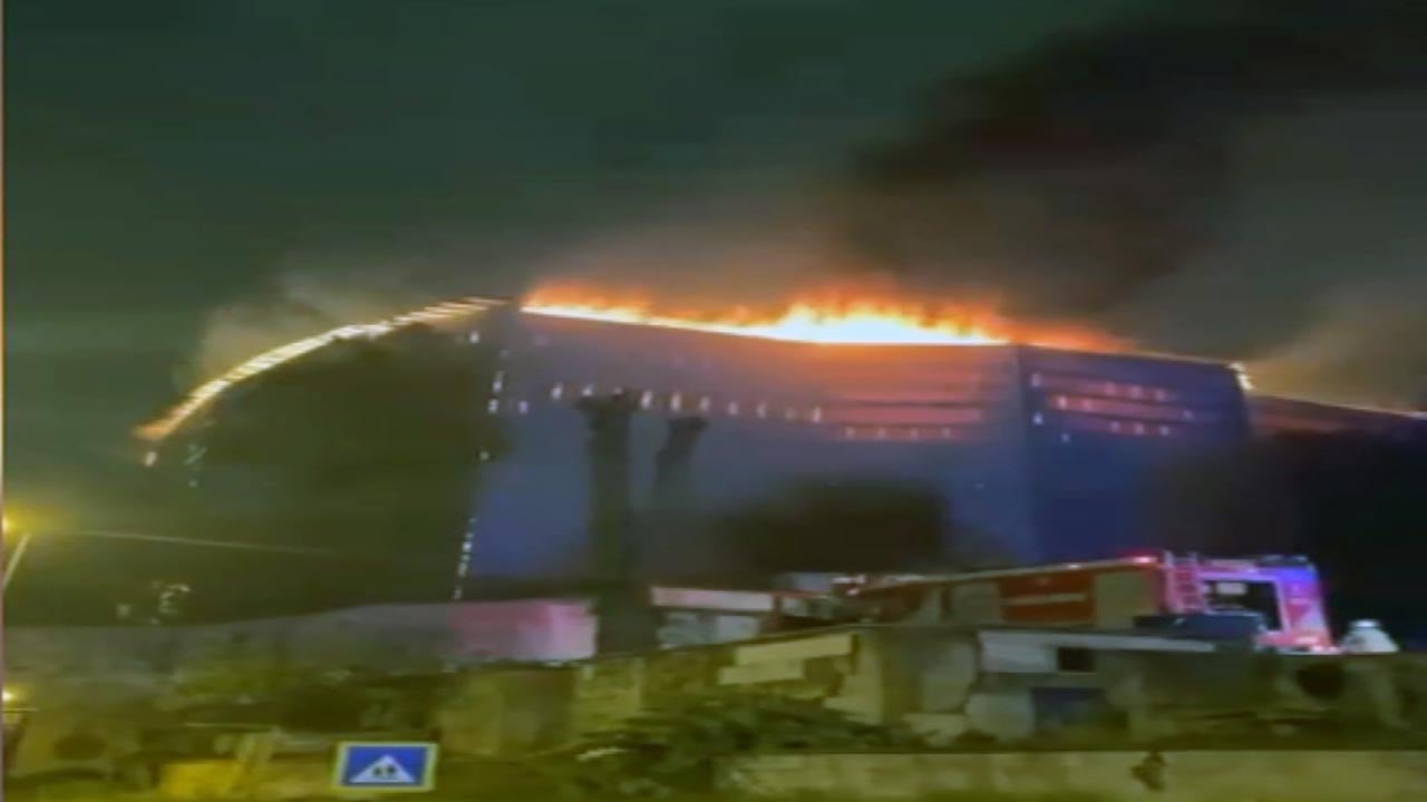 Üsküdar'da yangın paniği