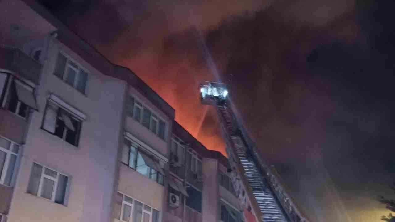 Üsküdar’da yangın paniği!