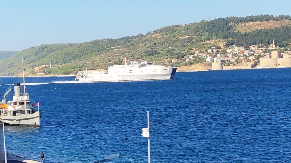 ’USNS Yuma’ adlı Abd savaş gemisi, Çanakkale Boğazı’ndan geçti 
