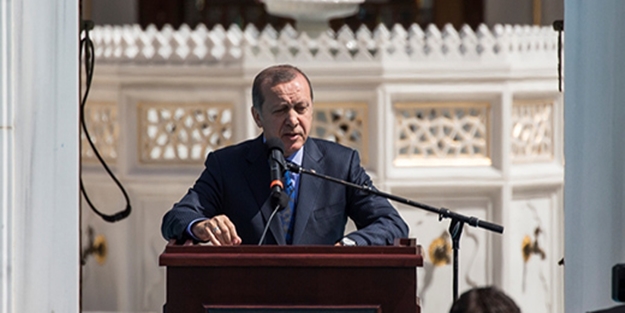 ‘Üst aklın’ oyunları bize sökmez!