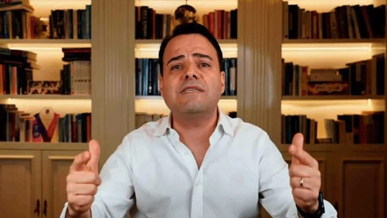 Üstelik kendilerini ‘bilimci’ muhafazakarları ‘gerici’ diye tanımlıyorlar! Özgür Demirtaş’tan öğrencilere skandal tavsiye