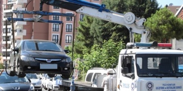 Usulsüz araç çeken polis çetesine şok!