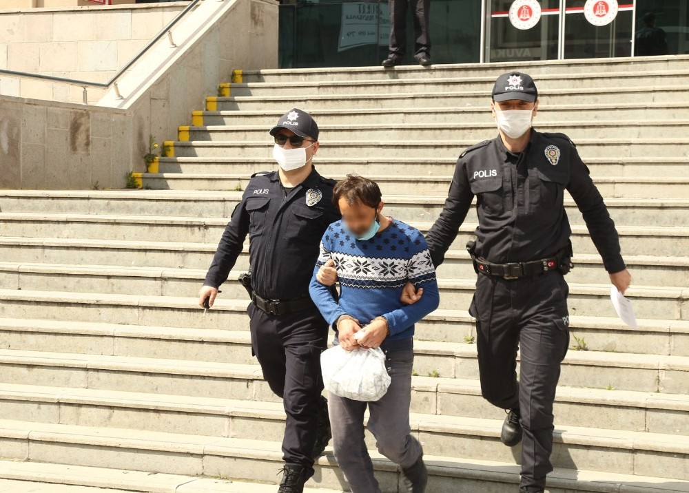 Üvey oğlunu döven baba tutuklandı 