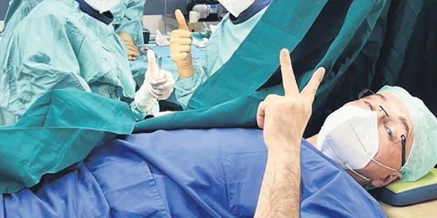 Uyanık kalıp kendi ameliyatını yönetti
