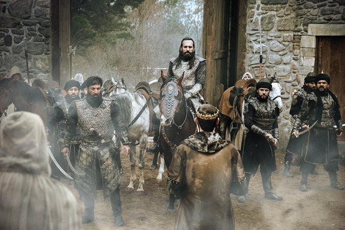 Uyanış Büyük Selçuklu zirveye bayrak dikti! Herkes Hasan Sabbah’ı konuştu