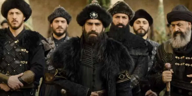 Uyanış Büyük Selçuklu'da ayrılıklar peş peşe! İki isim daha veda etti