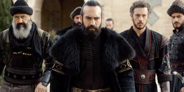 Uyanış Büyük Selçuklu'da beklenmedik ayrılık! Diziye veda etti