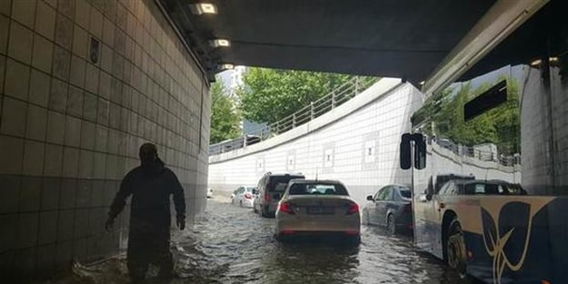 Uyarı yapılmıştı,15 dakikada afet!