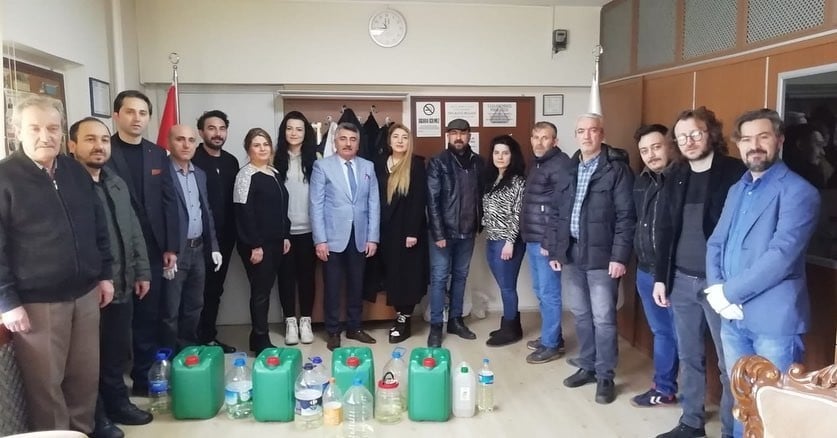 Üyelere ücretsiz dezenfektan 